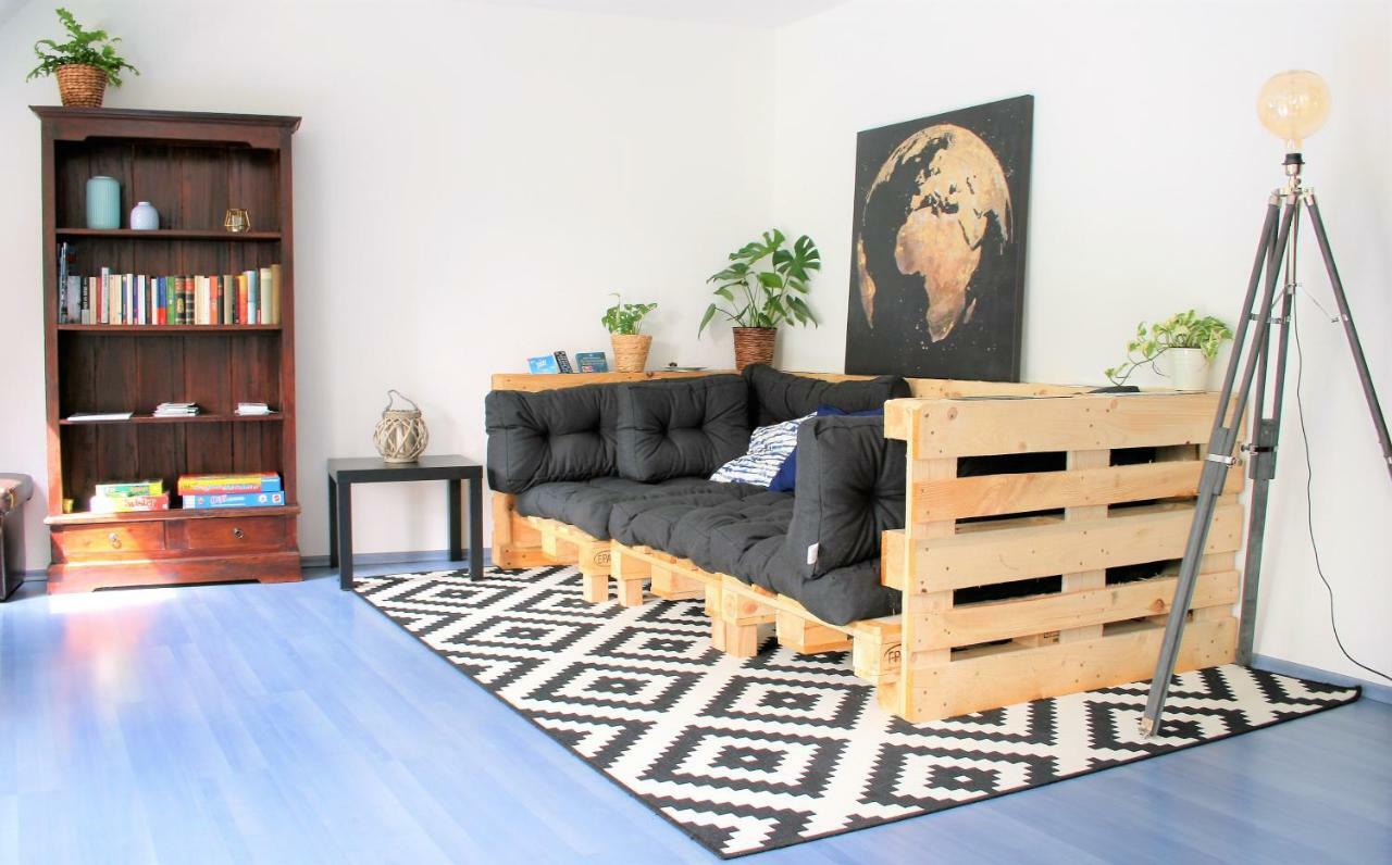 Zentrale Ferienwohnung Anker Im Sonnenblumenhaus Flensburg Eksteriør bilde